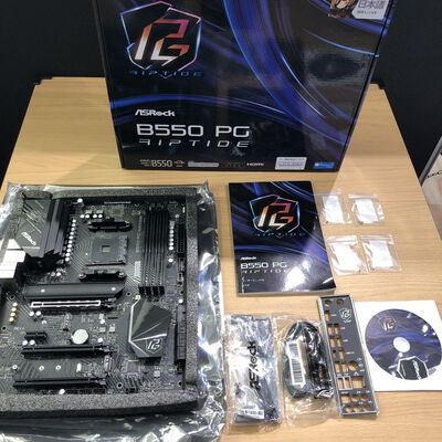 【甲府飯田店】中古  ASRock B550 Phantom Gaming RIPTIDE(B550 AM4 ATX DDR4) 4720001370 