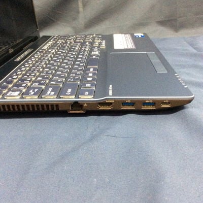 【川崎店】中古  FUJITSU LIFEBOOK FMVA77E3L(i7-1165G7/8GB/SSD1TB/有線LAN/WiFi/BD/15.6inch/FHD/W11H) 3170006599 