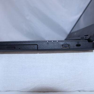【通販センター】中古  NEC VersaPro PC-VKT42XZFB(Intel Core i5 1135G7 2.40GHz/16GB DDR4/SSD256GB/DVD/オンボード/15.6/1920x1080/GbE/Wi-Fi/WEBCAM/W11P) 204375 