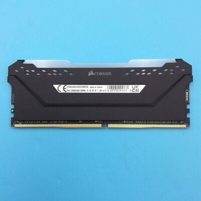 【秋葉原本店】中古  PC4-25600 16GB デスクトップ用(DDR4-3200) 140728 