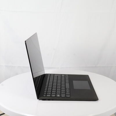 【通販センター】中古  Microsoft Surface Laptop 2(Intel Core i5 8250U/8GB/SSD256GB/なし/オンボード/13.5/2256x1504/Wi-Fi/W11H64 MAR) 185372 