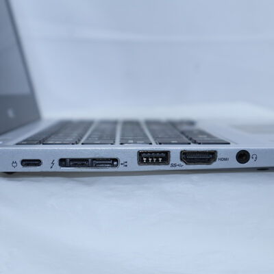 【通販センター】中古  【ジャンク品/保証無/返品質問不可】NEC PC-VKM17BZC3 (Intel Core i5 8350U 1.70GHz/8GB/SSD256GB/なし/オンボード/12.5/1366x768/Wi-Fi/WEBCAM/OSなし) 184424 
