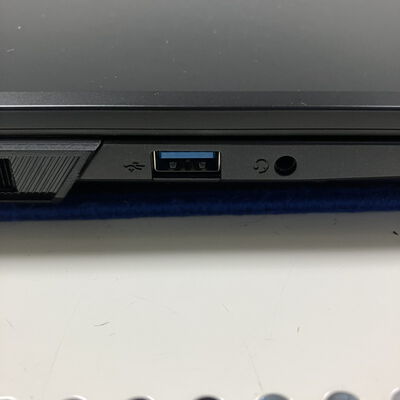【大宮店】中古  iiyama Level&infin; 15FX166-i7-RKPXB 1250007898 