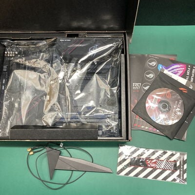 【神戸・三宮店】中古  ASUS ROG STRIX B550-E GAMING (B550 AM4 ATX DDR4) 142906 