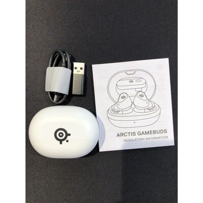 【水戸赤塚店】中古  Arctis GameBuds　WH 4680002140 