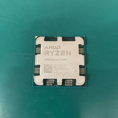 【浦添城間店(沖縄)】中古  AMD Ryzen 5 7600 (AM5/3.8GHz/38M/C6/T12/65W) 1460025262 