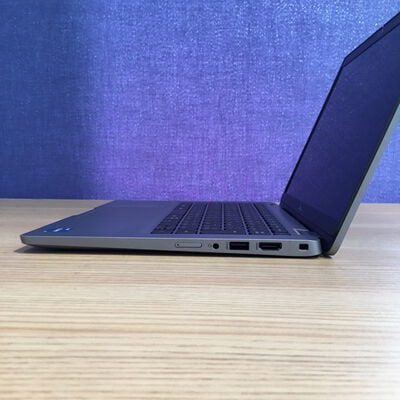 【松山環状枝松店】中古  DELL Latitude5320 (INTEL Core i5 1145G7 2.6GHz/16GB/SSD256GB/-/オンボード/13.3/1920x1080/Wi-Fi/WEBCAM/W11H64) 179391 