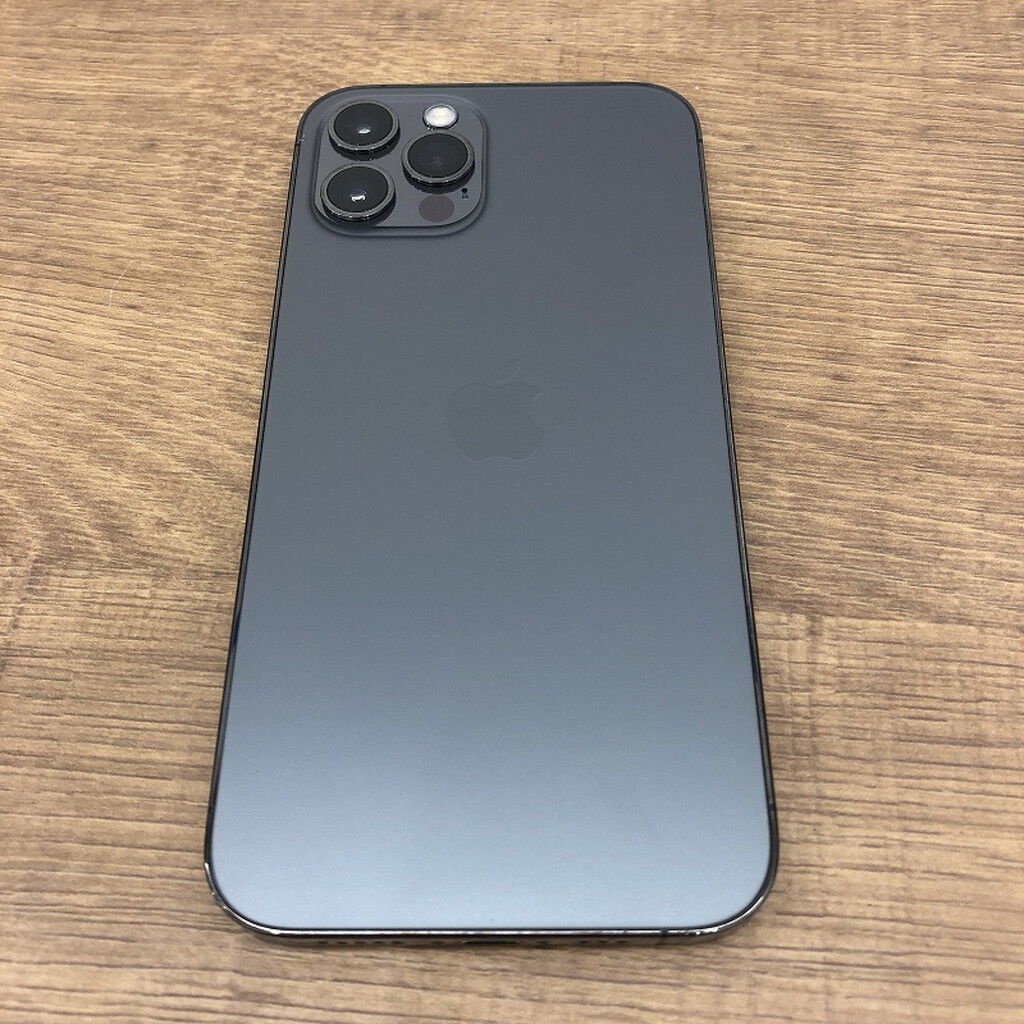 iPhone8 256GB ドコモ SIMロック解除済み I unlocked my docomo iPhone 8 and installed UQ Mobile and