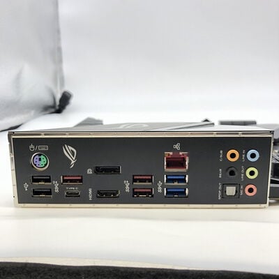 【宇都宮鶴田店】中古  ASUS ROG STRIX Z390-F GAMING (Z390 1151 ATX DDR4) 138866 