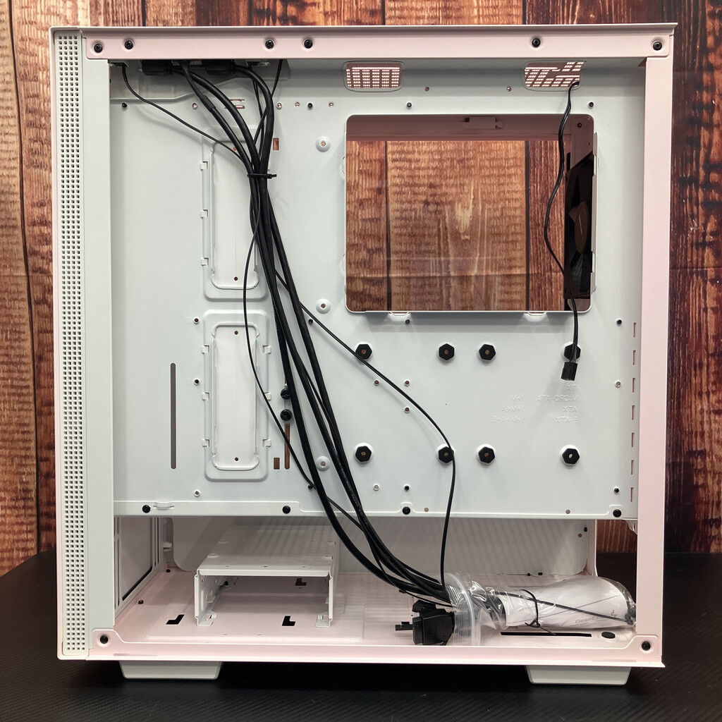 中古 DEEPCOOL CH510 PASTEL PINK(E-ATX ｶﾞﾗｽ) 5070001631 （320934