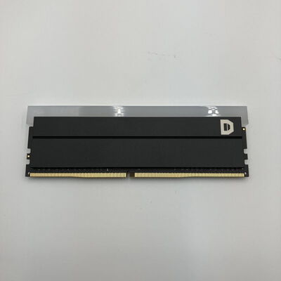 【なんば店】中古  PC4-25600 8GB デスクトップ用(DDR4-3200) 140727 