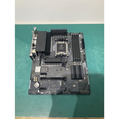 【浦添城間店(沖縄)】中古  ASRock B650 PG Lightning WiFi (B650 AM5 ATX DDR5) 4780001432 