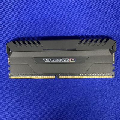 【横浜駅前店】中古  PC4-28800 8GB デスクトップ用 140733 