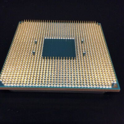 【座間相武台】中古  AMD Ryzen 7 5700X (AM4/3.4GHz/36M/C8/T16/65W) 150182 