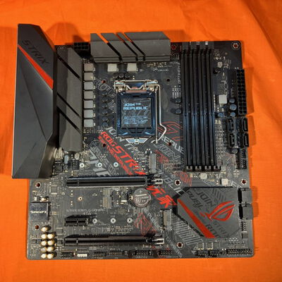 【なんば店】中古  ASUS ROG STRIX B365-G GAMING (B365 mATX 1151 DDR4) 142175 