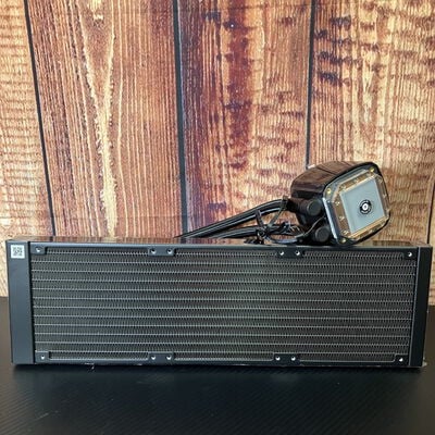 【富士青葉店】中古  EKWB CR360 Dark(EK-Nucleus AIO 360mm 水) 5070001276 
