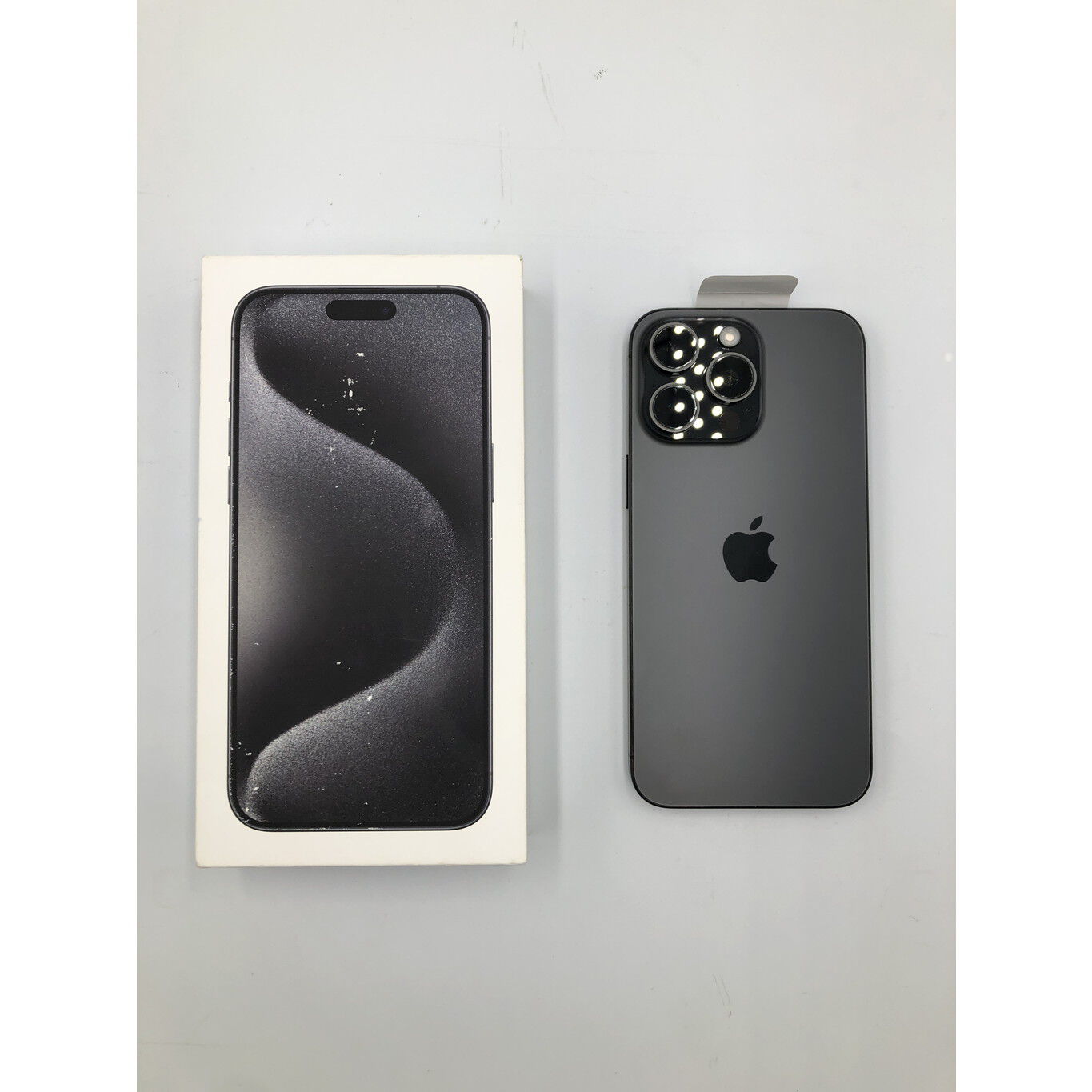 中古 【国内版SIMフリー】Apple iPhone15 Pro Max 1TB ブラック