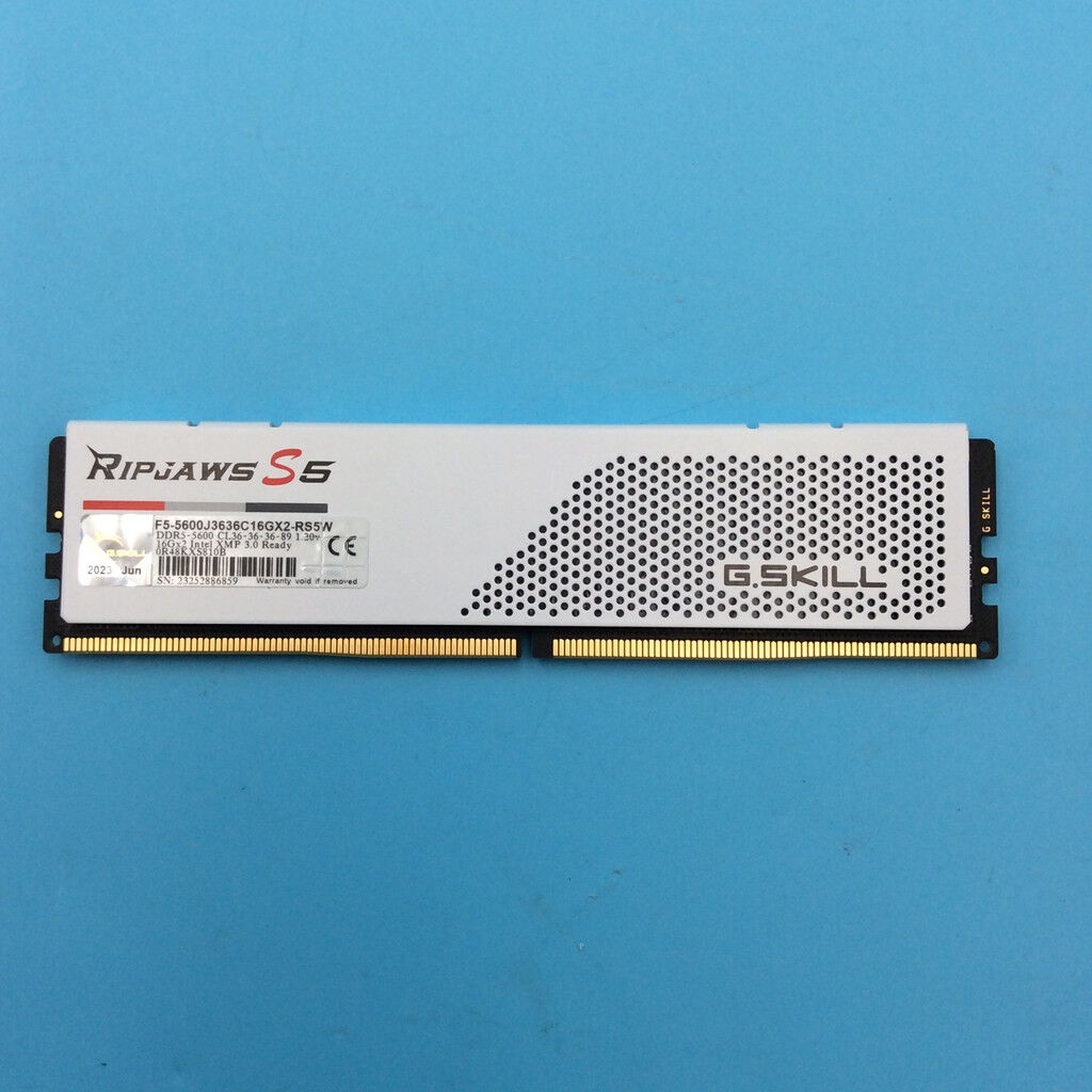 中古 PC5-44800 16GB デスクトップ用(DDR5-5600) 149153 （333185