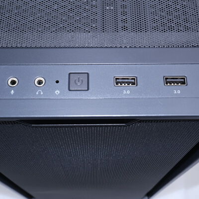 【通販センター】中古  OriginalPC(AMD Ryzen 7 9800X3D/32GB DDR5 (PC5)/SSD2TB/なし/NVIDIA GeForce RTX 5070 12GB/W11H64 MAR) 202247 