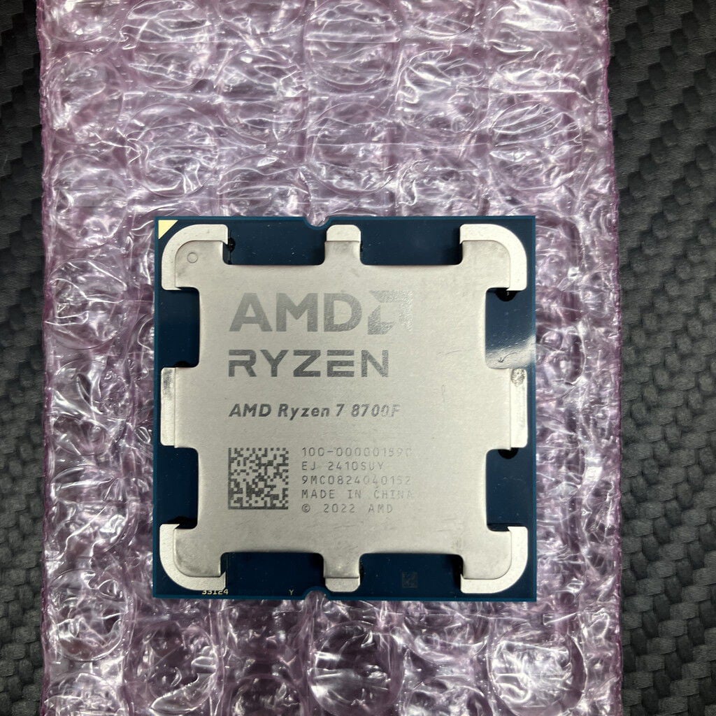 中古 AMD Ryzen 7 8700F (AM5/4.1GHz/24M/C8/T16/65W) 166431 （366510
