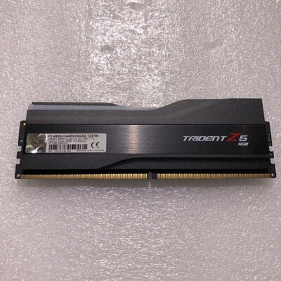 【甲府飯田店】中古  PC5-54400 16GB デスクトップ用 4720001797 