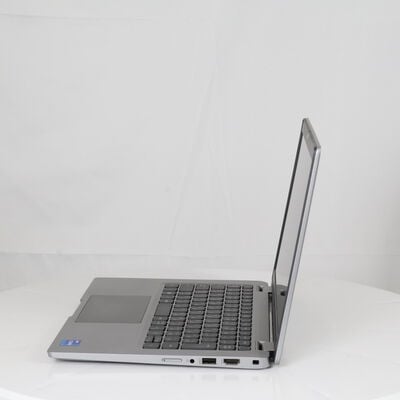 【通販センター】中古  Dell Latitude 5330(Intel Core i7 1265U/16GB DDR4 (PC4)/SSD256GB/なし/オンボード/13.3/1920x1080/Wi-Fi/W11H64 MAR) 203604 