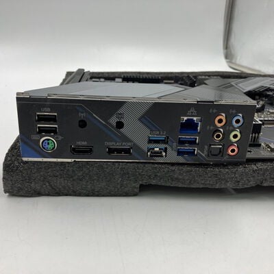 【なんば店】中古  ASRock Z490 Extreme4 (Z490 1200 ATX DDR4) 142625 