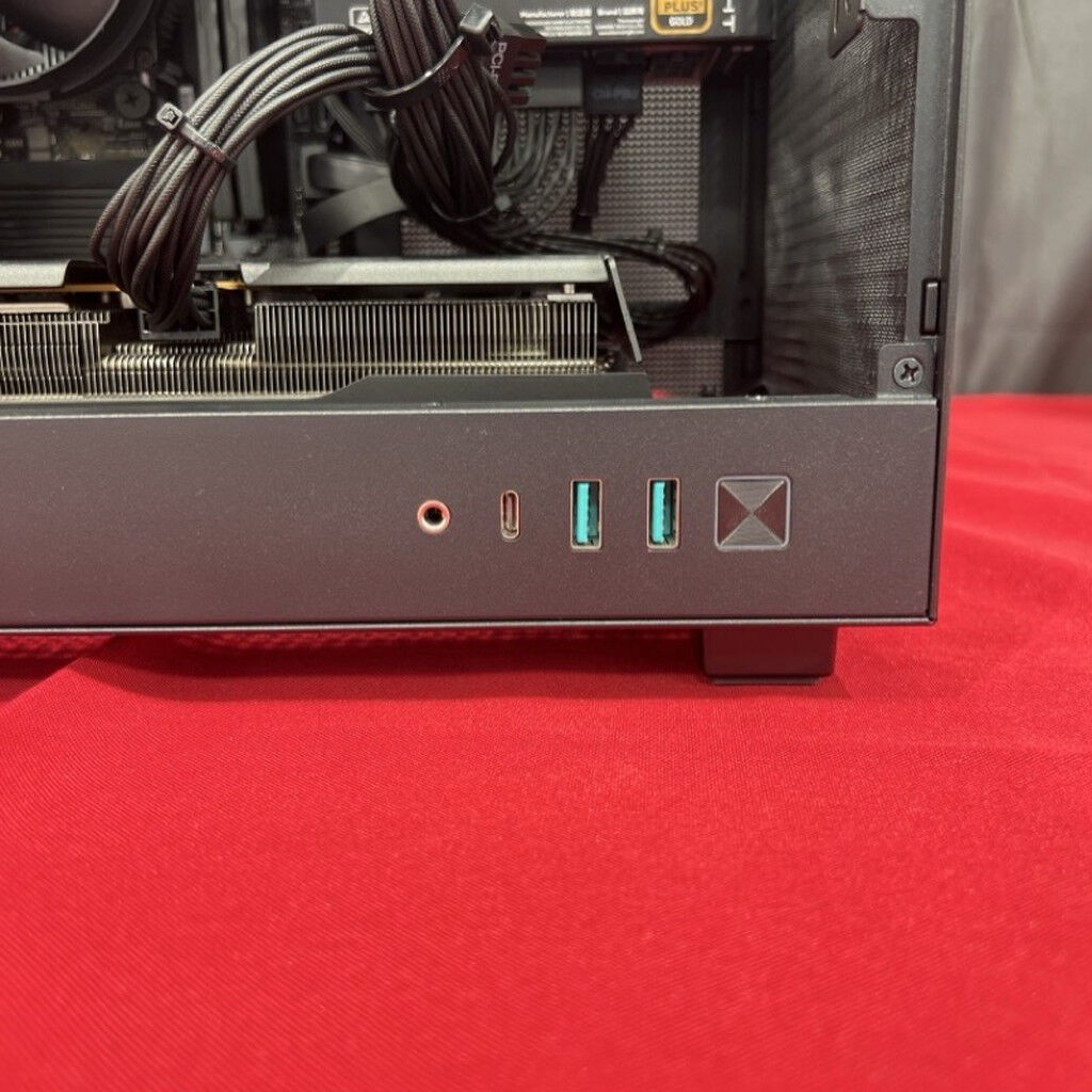 中古 自作PC (Ryzen 5 8600G/32GB/SSD1TB/なし/RX9060XT 16GB/W11H