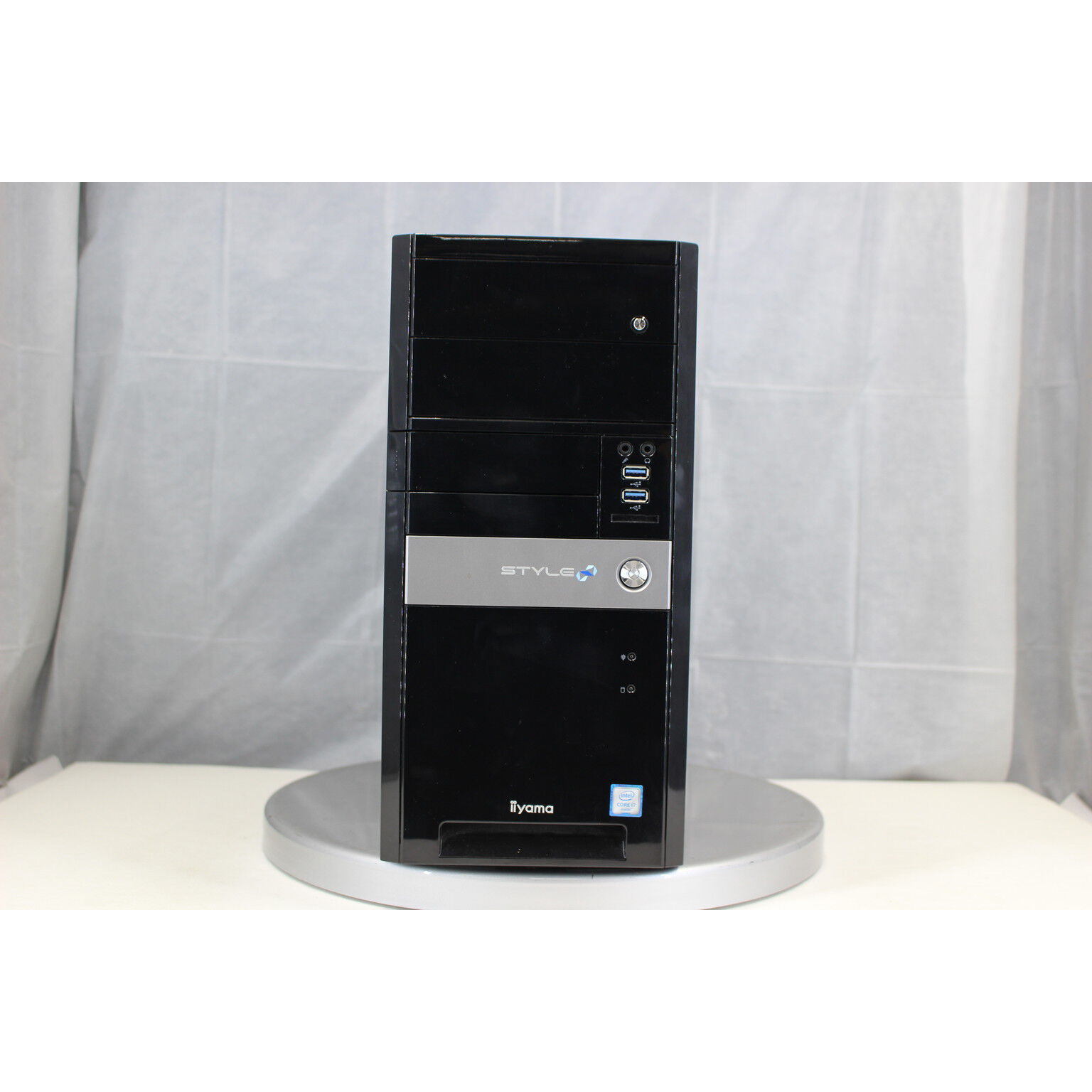 中古 UNITCOM STYLE ∞ IStDxi-E015-Ai7__-HFCHB(Intel Core i7-6700