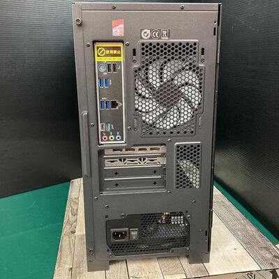 【広島店】中古  LEVEL&infin;ゲーミングデスク(Ryzen 5 4500/16GB/SSD512GB/RX7600 8GB/W11H/ODDなし/GigabitLAN) 3320005418 
