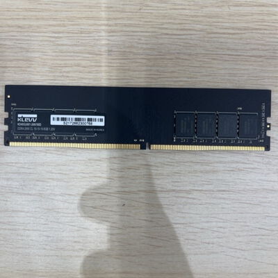 【静岡東瀬名店】中古  KLeVV KD48GU881-26N190D デスクトップ用 PC4-21300 8GB 182893