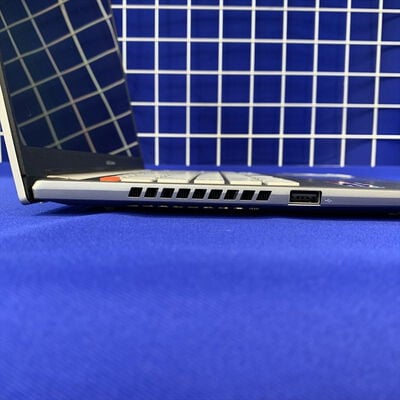 【横浜駅前店】中古  ASUS Vivobook M5402RA (AMD Ryzen 7 6800H/16GB/CPU内蔵/W11H/有線LAN◯無線LAN?) 3400008919 