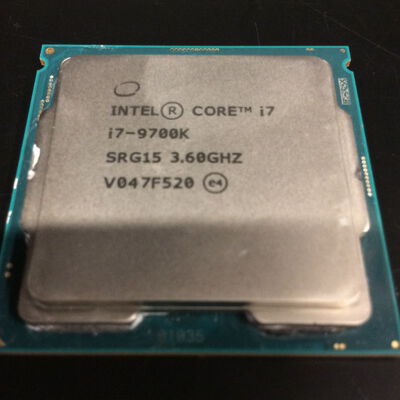 【座間相武台】中古  INTEL Core i7 9700K (1151/3.60GHz/12M/C8/T8) 138481 
