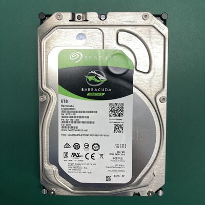 【神戸・三宮店】中古  各社 3.5インチ HDD 6TB SATA （デスクトップ用） 126867 