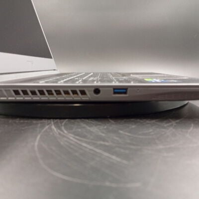 【大須店】中古  MSI Thin 15 B13VF 3120022918 