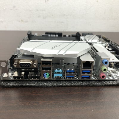 【福山ココローズ店】中古  ASRock B550M Pro4 (B550 AM4 mATX DDR4) 142938 