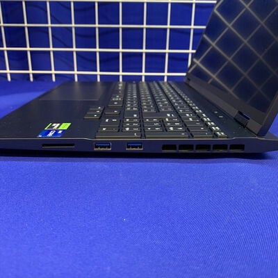【横浜駅前店】中古  Mouse G-TUNE E5I7G50BKBBC (Intel Core i7-13620H/16GB/RTX4050//W11H/有線LAN◯無線LAN◯) 3400009239 