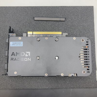 【熊本浜線店】中古  PowerColor RX9060XT 16G-A (RX9060XT 16G) 179902 