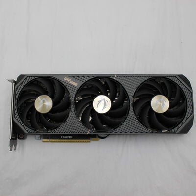 【通販センター】中古  ZOTAC GAMING GeForce RTX 5070 SOLID ZT-B50700D-10P（RTX5070 12GB） 3480039626 