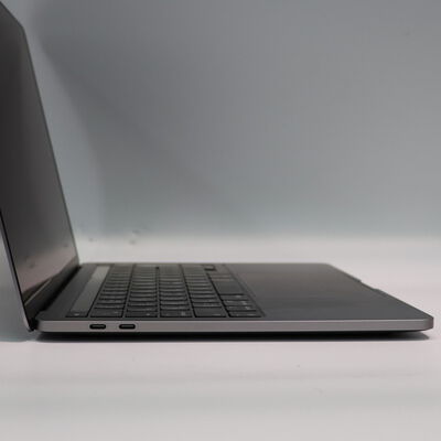 【札幌店】中古  Apple MacBook Pro 13インチ 2020 (M1 8CPU 8GPU/8GB/512GB) シルバー MYDC2J/A 3310006043 