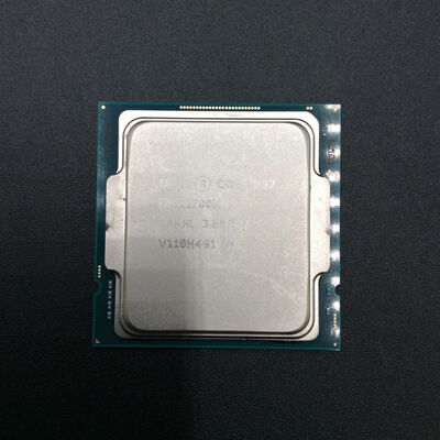 【秋葉原本店】中古  INTEL Core i7 11700KF (1200/3.6G/16M/C8/T16) 145162 