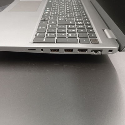 【大須店】中古  DELL Latitude 5550(Ultra 5 135U/16GB/SSD512GB/なし/15.6/FHD（1920x1080)W11P) 3120022685 