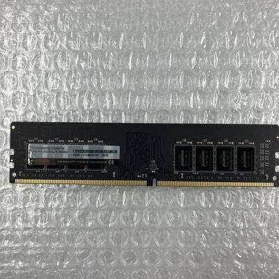 【秋葉原本店】中古  PC4-17000 16GB デスクトップ用 135640 