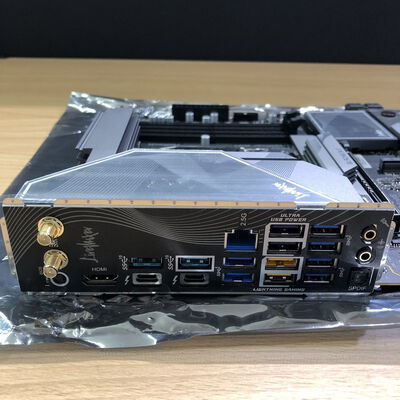【甲府飯田店】中古  ASRock Z890 LiveMixer WiFi (Z890 1851 ATX DDR5) 172167 