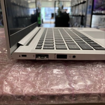 【宮崎恒久店】中古  HP EliteBook 630 G10(Intel Core i5 1335U/16GB/SSD512GB/なし/オンボード/13.3/1920x1080/Wi-Fi/WEBCAM/W11H64 MAR) 181222 