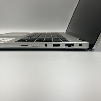 【町田店】中古  DELL Pro 16 PLUS(Ultra 5 235U/8GB/SSD512GB/W11P) 3330003532 