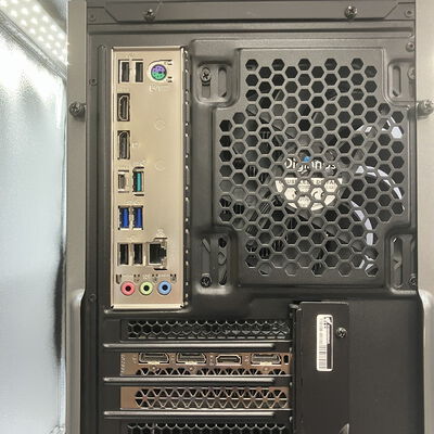 【新潟店】中古  THIRDWAVE GALLERIA XA7C-R70S(i7-10700/16GB/RTX2070S/SSD1TB/Win11H) 1460030484 