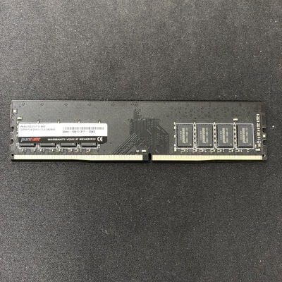【福井日之出店】中古  PC4-25600 8GB デスクトップ用 140727 