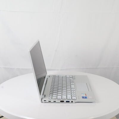 【通販センター】中古  Fujitsu LIFEBOOK WU2/G2 FMVWG2U28(Intel Core i7 1255U/32GB/SSD500GB/なし/オンボード/13.3/1920x1080/Wi-Fi/W11H64 MAR) 185328 