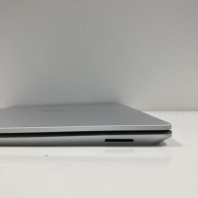 【大宮店】中古  Microsoft Surface Laptop 3 (Intel Core i5 1035G7 1.2GHz/8GB/SSD128GB/-/オンボード/13.5/2256x1504/Wi-Fi/WEBCAM/W11H64) 176371 